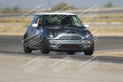 media/Sep-20-2025-Extreme Speed (Sat) [[1fcc23683c]]/Orange (Mid Intermediate)/Session 1 (Sunset)/